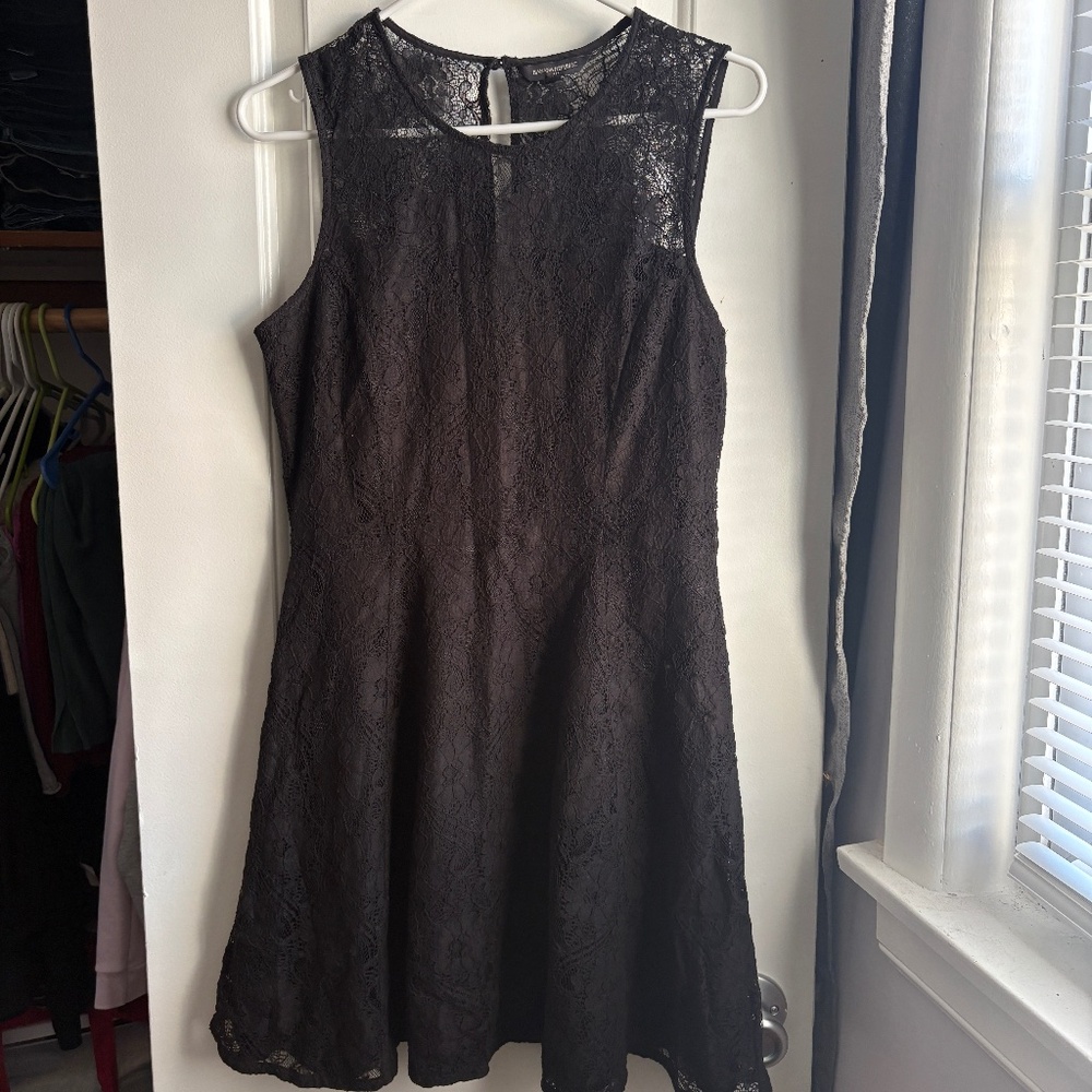 Banana Republic Black Lace Sleeveless Dress Size 8